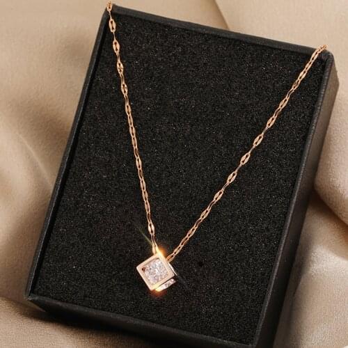 2020 Fashion Jewelry Simple Rose Gold Chain Square Hollow Crystal Pendant Necklace Colier Femme Long Choker Necklaces For Women