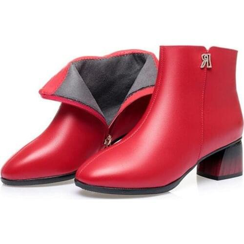 New Classic Fashion Full Genuine Leather Autumn and Winter Boots Womens Boots Banquet Wedding Boots Warm Snow Boots Large Size