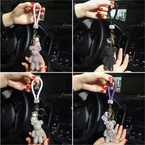 Luxurious crystal Car Key Chains Styling Cute little Bear Tassels Keychain Metal Rhinestone Car Keyring Pendant Auto Key Rings