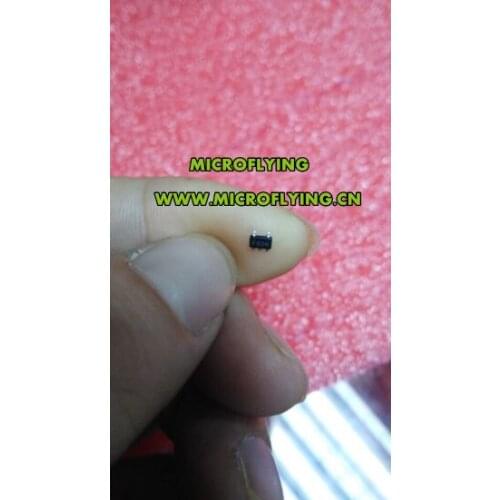 100PCS LC1463CB5ATR28 SOT23-5 2.8V 300MA Voltage regulator tube