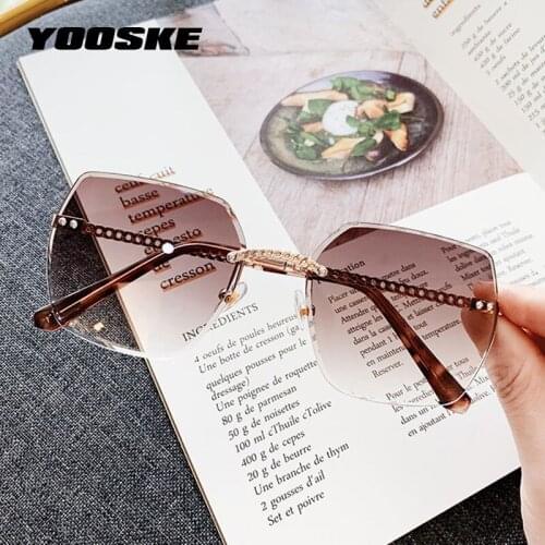 UVLAIK Fashion Big Square Sunglasses Women Luxury Brand Designer Rimless Sun Glasses Ladies Retro Frameless Sunglass for Female
