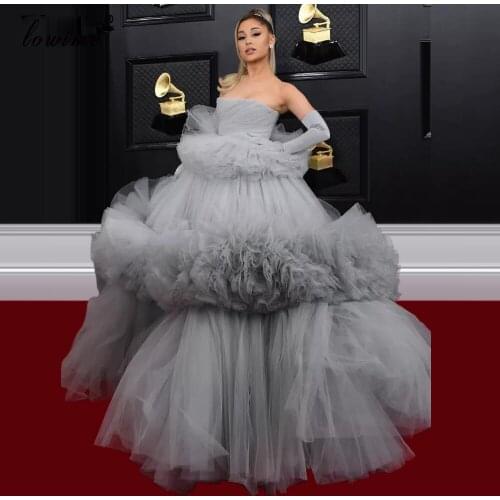 Elegant Gray Evening Dresses Long Tired Prom Dresses Evening Wear Plus Size Celebrity Dresses Party Women Gowns Robe De Soiree