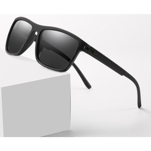 New Men Polarized Sunglasses Spring Temples Classic Square Plastic Sun Glasses Anti-Reflective Mirror Women Retro Glasses Uv400