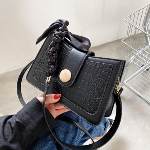 Underarm bag Western style shoulder bag stone pattern female bag 2021new silk scarf commuting to work ladies messenger small bag