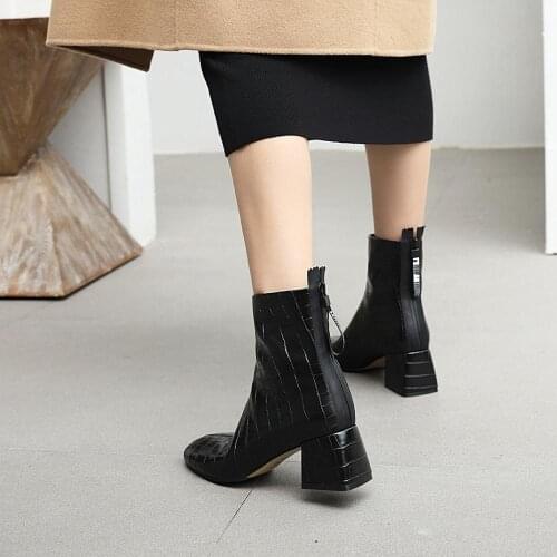 Osunlina Womans Ankle Boots Square Toe High Heels Fashion Stone Pattern Back Zipper Autumn Quality Elegant Work Shoes A119