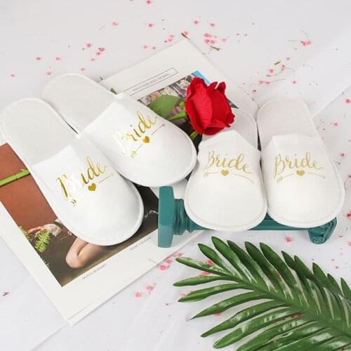 1 Pair Bride Shower Bride Disposable Slippers Wedding Decor Bridesmaid Hen Party Soft Slipper Ladies Bachelorette Party Supplies