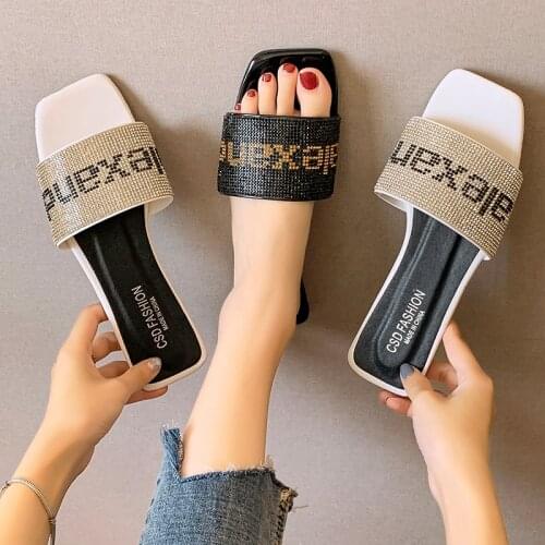 Summer Fashion Design Letter Rhinestone Women Slippers Sandals Antiskid Flat Slippers Woman Sandals Slides Beach Shoes Plus Size