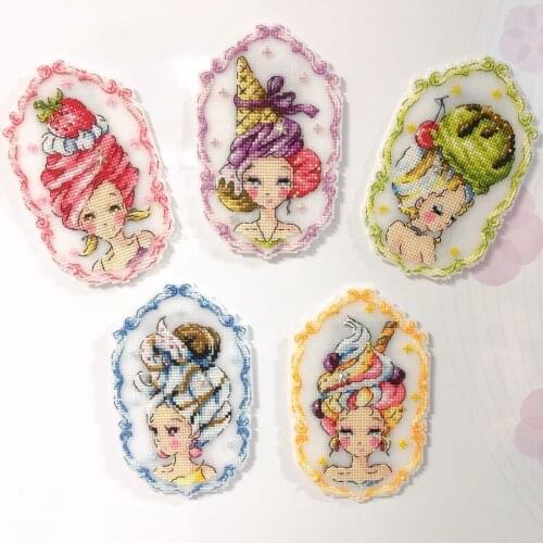 Refrigerator magnet top cream girl Cross stitch DMC set Creative Gift Handmade metal bookmark fairy tale princess series