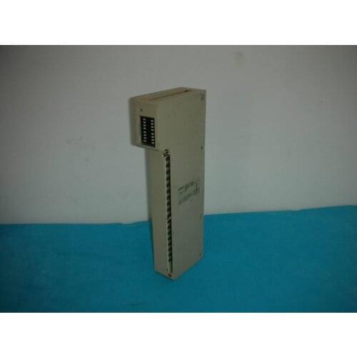 1PC USED Omron PLC C500-IA222 / 3G2A5-IA222