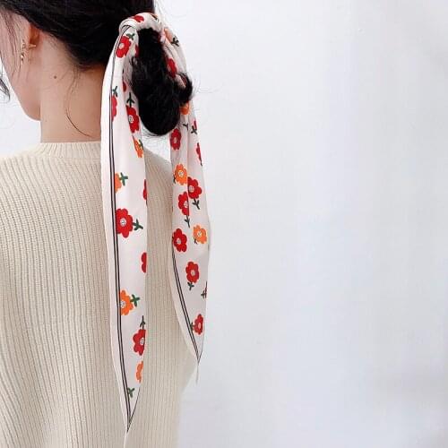 Rose print Scarf Women Silk Scarf Bag Skinny Scarves New Design Wrist Towel Foulard Neckerchief Headband For Ladies SJ323