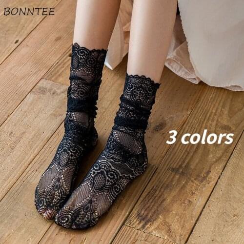 Socks Woman Fashion Spring Summer New Chic Solid Hollow Out Soft Cute Lace Thin Casual Middle Tube Mujer Classic European Style