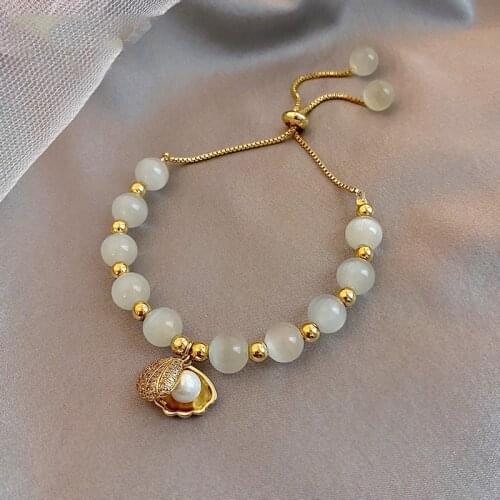 Bracelet for Women Golden Shell Pendant Bracelet with Cat Eye Beads Jewelry Wholesale