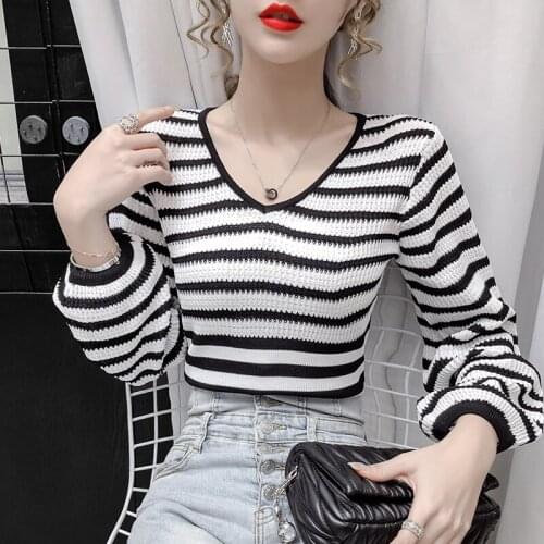 Womens Spring Autumn Casual Knitted Sweater Fashion Striped Long Sleeve Pullovers Casual V-Neck Loose Femlae Tops