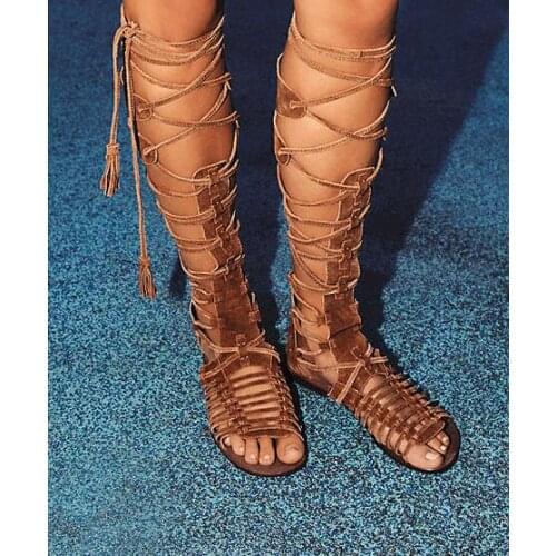 Hot Selling Brown Suede Lace-up Flat Sandals Boots Cut-out Tie Cross Strappy Sandals For Women Back Zipper Summer Beach Shoes