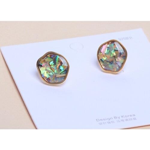 2019 Korean Style New Trendy Geometry Irregular Shape Stud Earrings For Women Elegant Round Resin Stud Earrings Jewelry Gifts