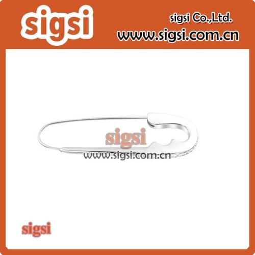 Simple rhinestone brooch