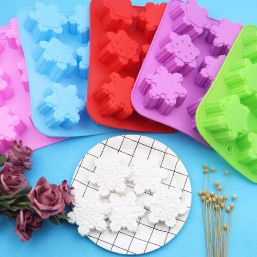 6 Pieces of Snowflake Silicone Cake Mold Aromatic Plaster Mould Xg111