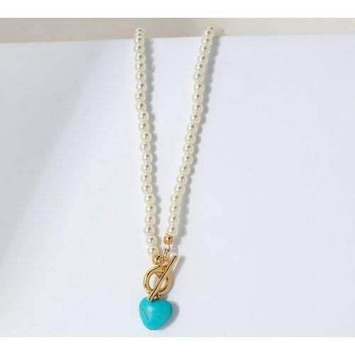 AENSOA Fashion Pearl Chain Elegant Necklace for Women Baroque Pearl Metal Charm Green Stone Heart Pendants Necklaces Choker Gift