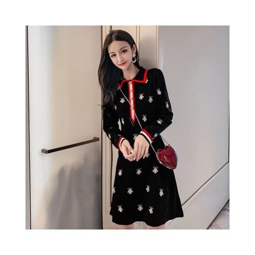 Fashion womens dress 2020 autumn and winter new lapel small bee embroidery waist slim slimming knit skirt
