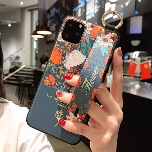 Boucho Fashion Flowers Wrist Strap Phone Case For iphone 12 11 Pro MAX XS Phone Holder Cases For iphone X XR 6 6s 7 8 Plus Cover