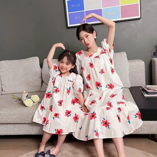 Flowers Print Parent-child Dress Casual Family Dresses Mum and Daughter Short Sleeve Princess Dress 2021 Summer Girl Women Dress