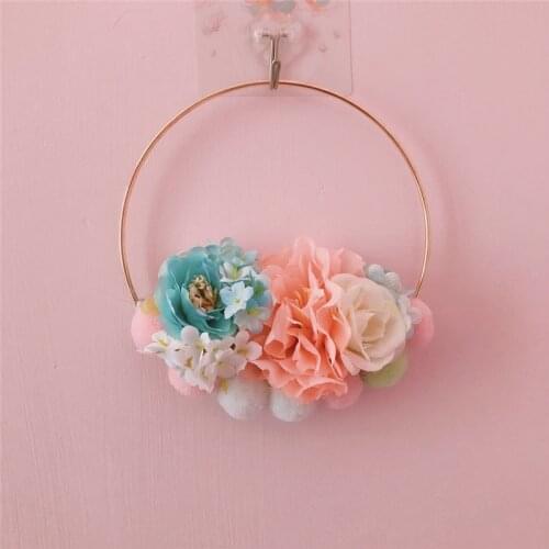 INS Gold Metal Hoop Flower Wreath Garland Wall Hanging Artificial Garland Wedding Home Decoration Simulation Plant Hanging Ring