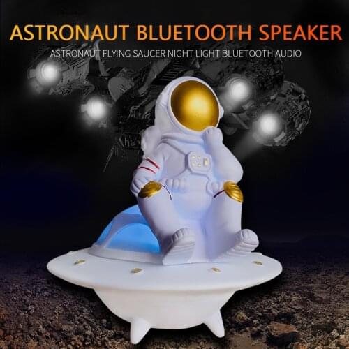 UFO Astronaut Luminous Bluetooth Speaker Creative Birthday Gift Decoration Speaker Support AUX TF FM Radio 360°Stereo Soundbar