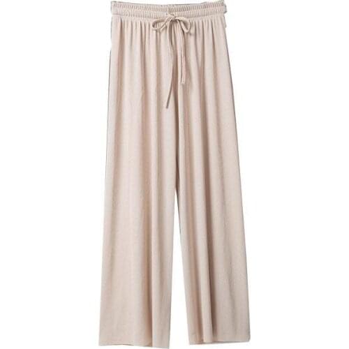 Lucu Vakker Women's Pants And Skirts