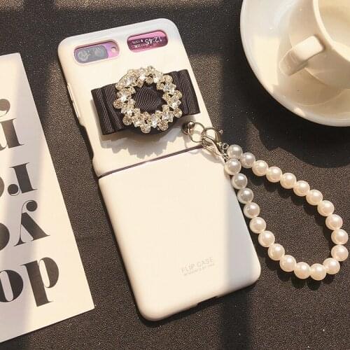 DIY Fashion Diamond Flower Pearl Bracket Phone Case For Samsung Galaxy Z Flip 5G Girly Folding Case Conque For Z Flip 3 Funda