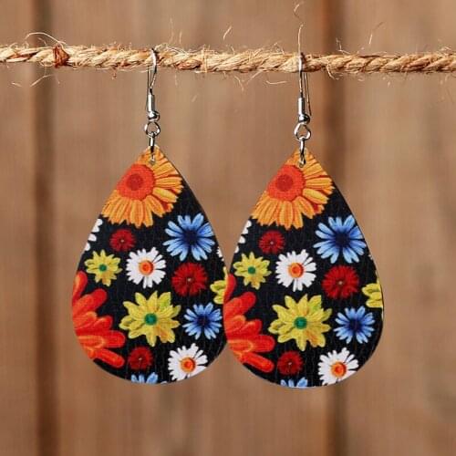 Wholesale Colorful Sunflower Print Leather Teardrop Earring for Women Fashion Spring Floral Leather Earrings Jewelry Wholesale