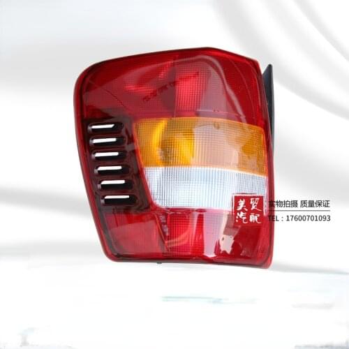 For Jeep 01-04 Grand Cherokee Car Red Rear Taillight High Quality Brake Lights Assembly