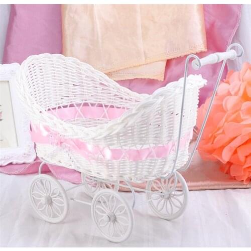 1pc Cart Cane Tricycles Flower Basket Knitted Flower Mini Car Furnishing Articles for Wedding Baby Shower Party Birthday Decor