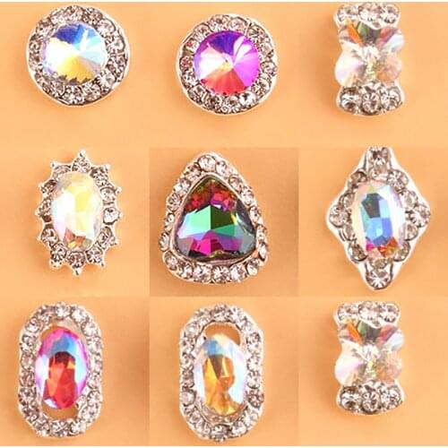 10pcs 3D Nail Art Charm Rainbow Crystal Falt Back Rhinestones DIY Decorations Metal ,Alloy Pearl and Rhinestone For Nail 7HJ