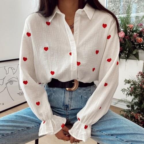 Casual Turn Down Collar Blouses Women Fashion Red Heart Embroidery Shirts Women Elegant Long Sleeve Tops Female Ladies