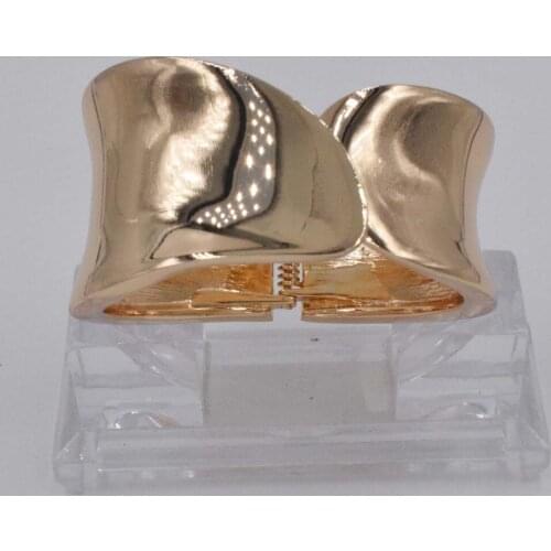 2016 Graceful Women Cuff Bangles Opened Alloy Bracelets Jewelry Gold Colors Fashion Accessories Free Shipping