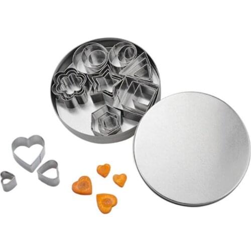 24Pcs Stainless Steel Cookie Biscuit Cutter Square Flower Star Heart Mold Fondant Stamp Cookies Baking Decorating Tools