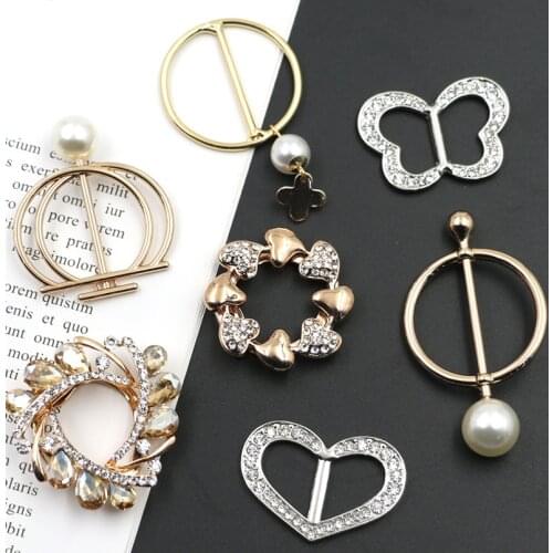 Clothes T-shirt buckle ring button button wild round metal corner knotted buckle scarf buckle brooch decorative button