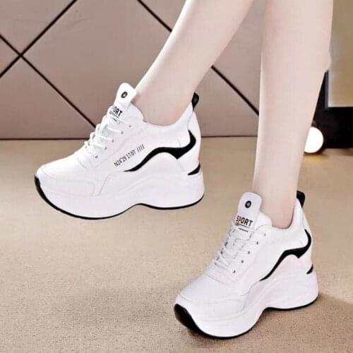 Lace-up Leather Shoes Womens Thick Bottom Elevator Wild Slimming Leisure Sports White Daddy Shoes Platform Shoes