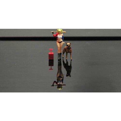 1/64 Scale Resin Die-cast Clown Girl And Dog Doll Model Decoration Model Scene Layout Collection Decoration Toy