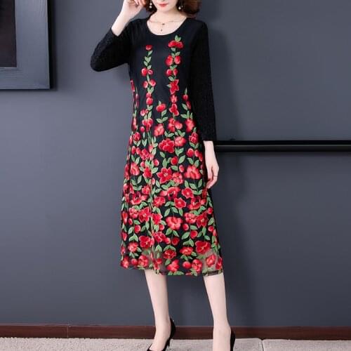 Spring Red Floral Embroidery High Quality Dress 2021 Black Vintage Casual 4XL Plus Size Midi Dress Women Elegant Party Vestidos