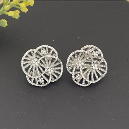 Lanyika Fashion Jewelry Graceful Plum Blossom Micro Plated Earrings For Women Wedding Banquet Daily Popular Best Gifts