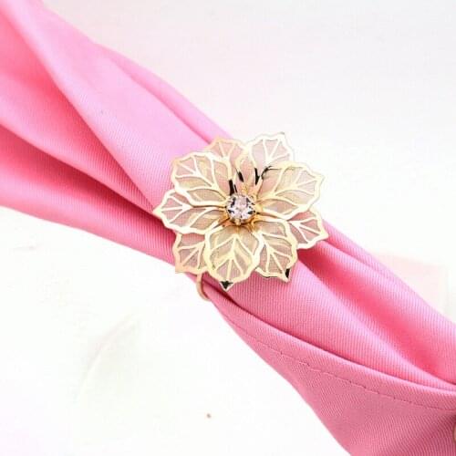 West Dinner Towel Napkin Ring Hollow Out Flower Napkin Buckle Serviette Rings Napkin Holder Party Wedding Decoration