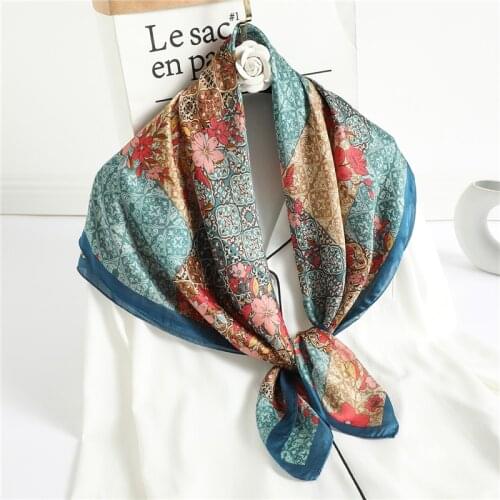 2021 New Silk Scarf Square Fashion Neck Hijab Print Foulard Shawls Lady Neckerchief Wraps Bandana Female Pashmina Headband