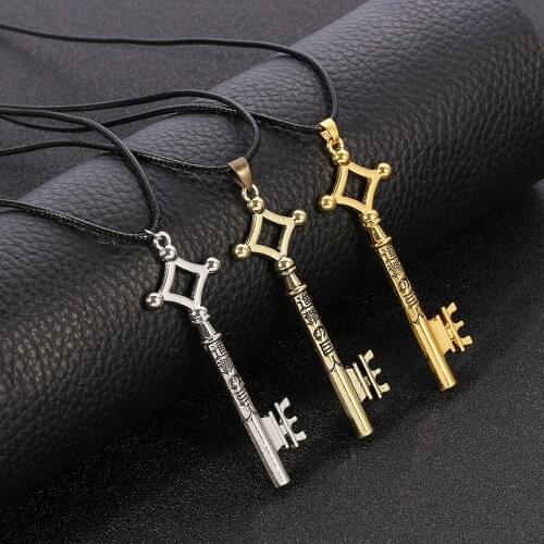Anime Attack on Giant Key Shaped Metal Necklace Retro Nostalgic Rope Chain Pendant Jewelry Cosplay Man Cosplay