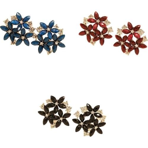 2019 Simple Sweet Little Flower Crystal Rhinestone Earring Lady Little Fresh Temperament Earring Charm Earring