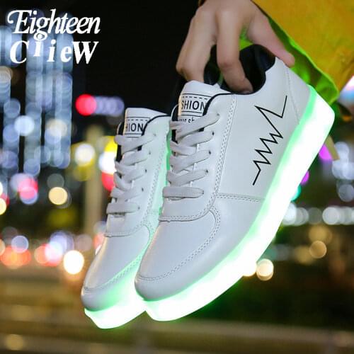 Size 30-44 New LED Children Glowing Shoes Luminous Sneakers with Girls Light Up Shoes Kids Fashion Sports Running Sneakers