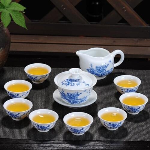 Ceramic tea cups white porcelain blue and white porcelain tea cups covered with household leisure cups