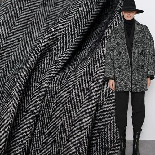 White Waxberry Black Herringbone Tweed 100%Wool Fabrics Garment Materials Winter Women Overcoat Sewing Cloth Tailor Freeshipping