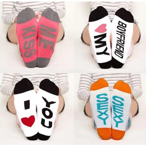NEW Men Women Funny Socks words printed socks I love you Kiss me Socks Cotton casual socks unisex Lovers socks