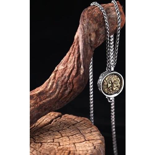 New Vintage Cornucopia Personality Pendant Ingot Copper Coin Mens Pendant Gathering Wealth and Treasure Necklace Pendant